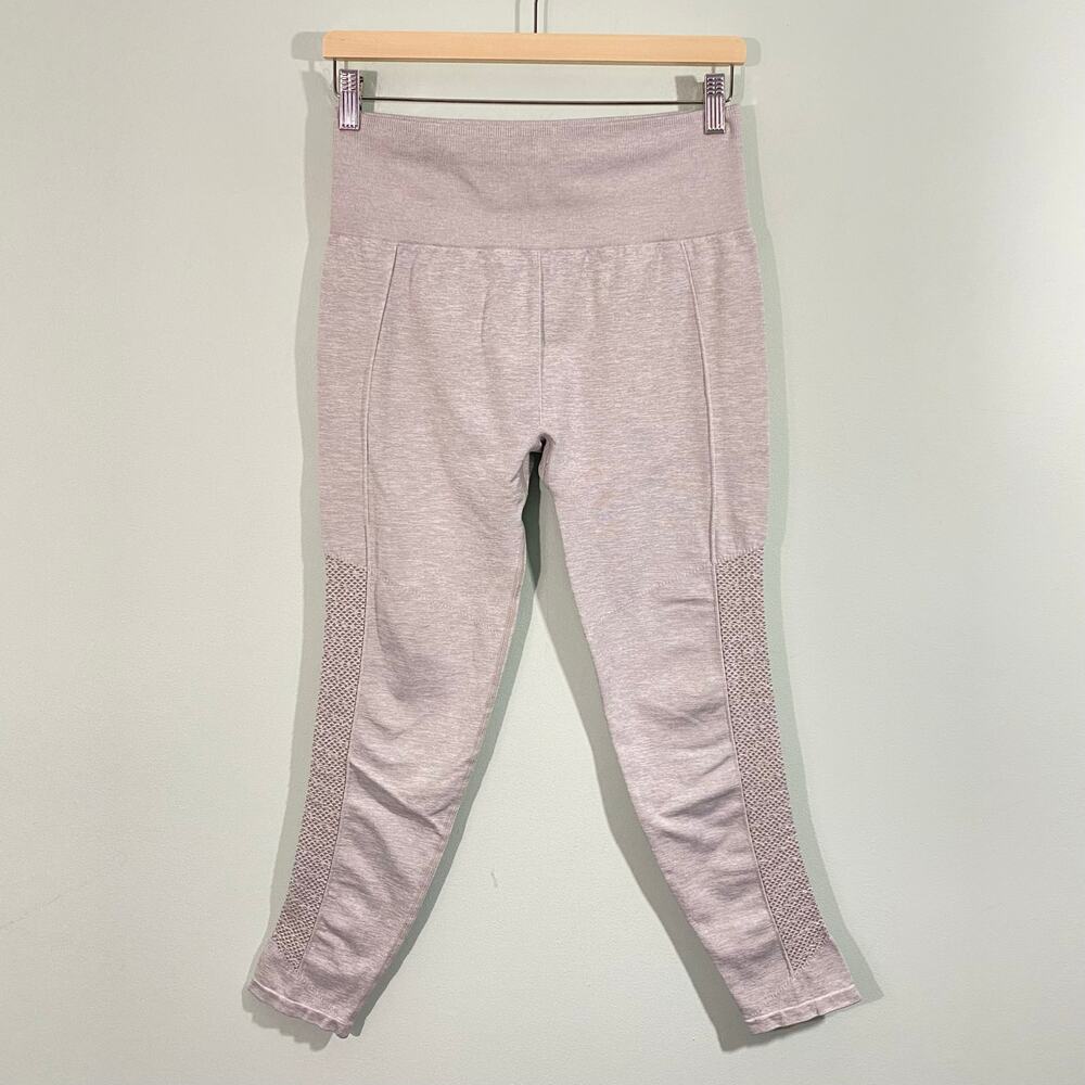 Fabletics Women Light Grey High Rise Ankle Length Pull On Leggings Size M